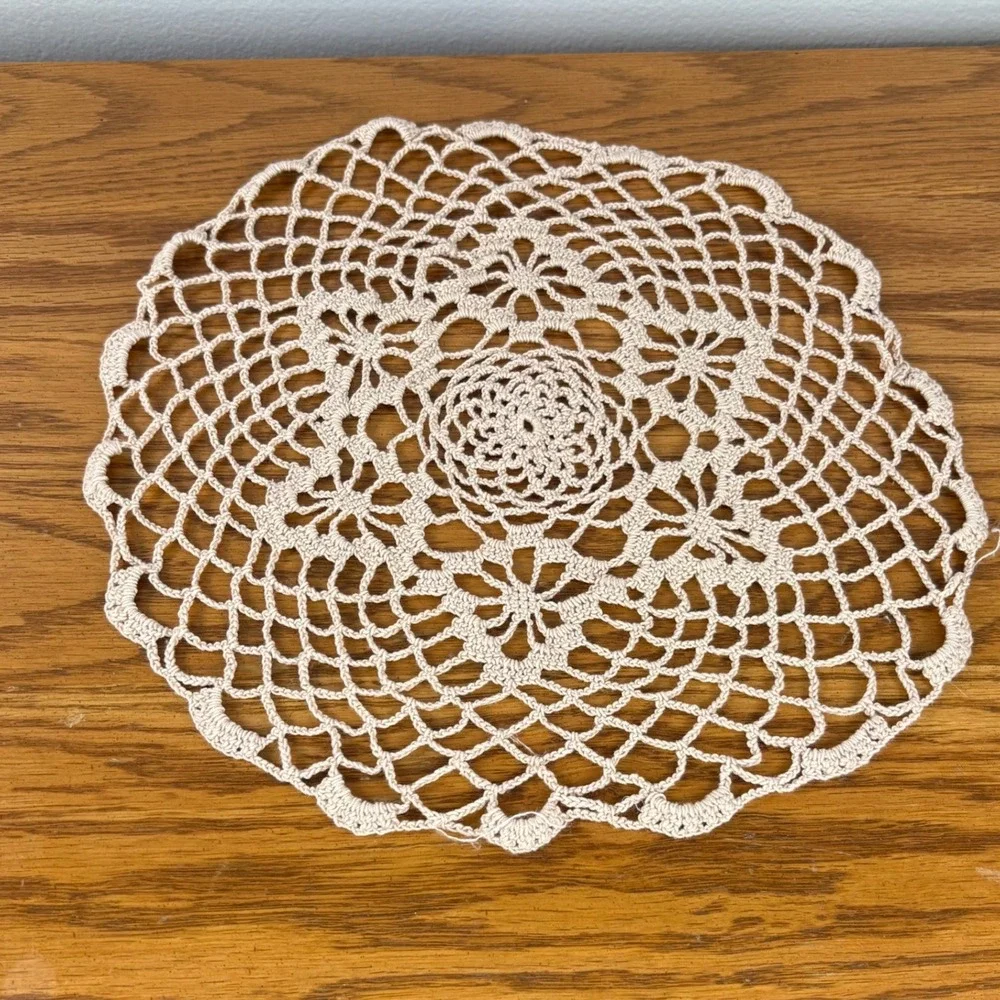 Vintage Handmade Crochet Doily Lot 7pc White Cream Lace Round Rectangular Mixed